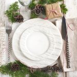 Table setting 101 - A simple yet festive Christmas Placesetting