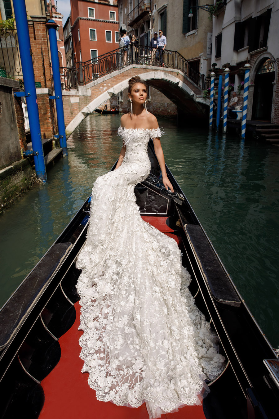 Julie Vino’s Spring 2018 bridal Venezia Collection -8
